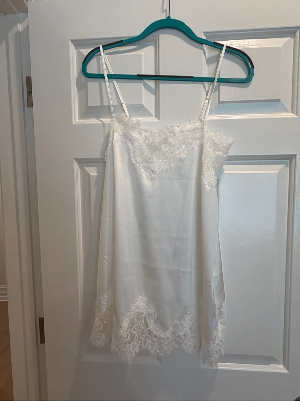 Lace Trim Satin Chemise Slip - White - NWT - Picture 2 of 6